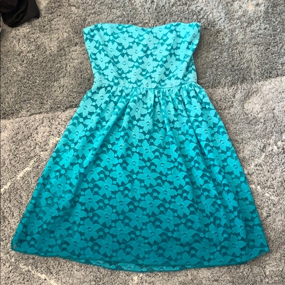 2 FOR 10 DRESSES - Picture 1 of 5
